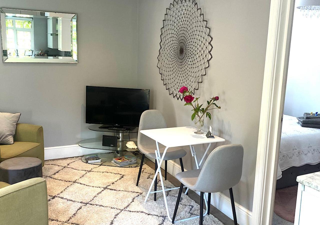 The Lodge Chester - Luxury Apartment For Two, With Free Parking! Hough Green Eksteriør bilde