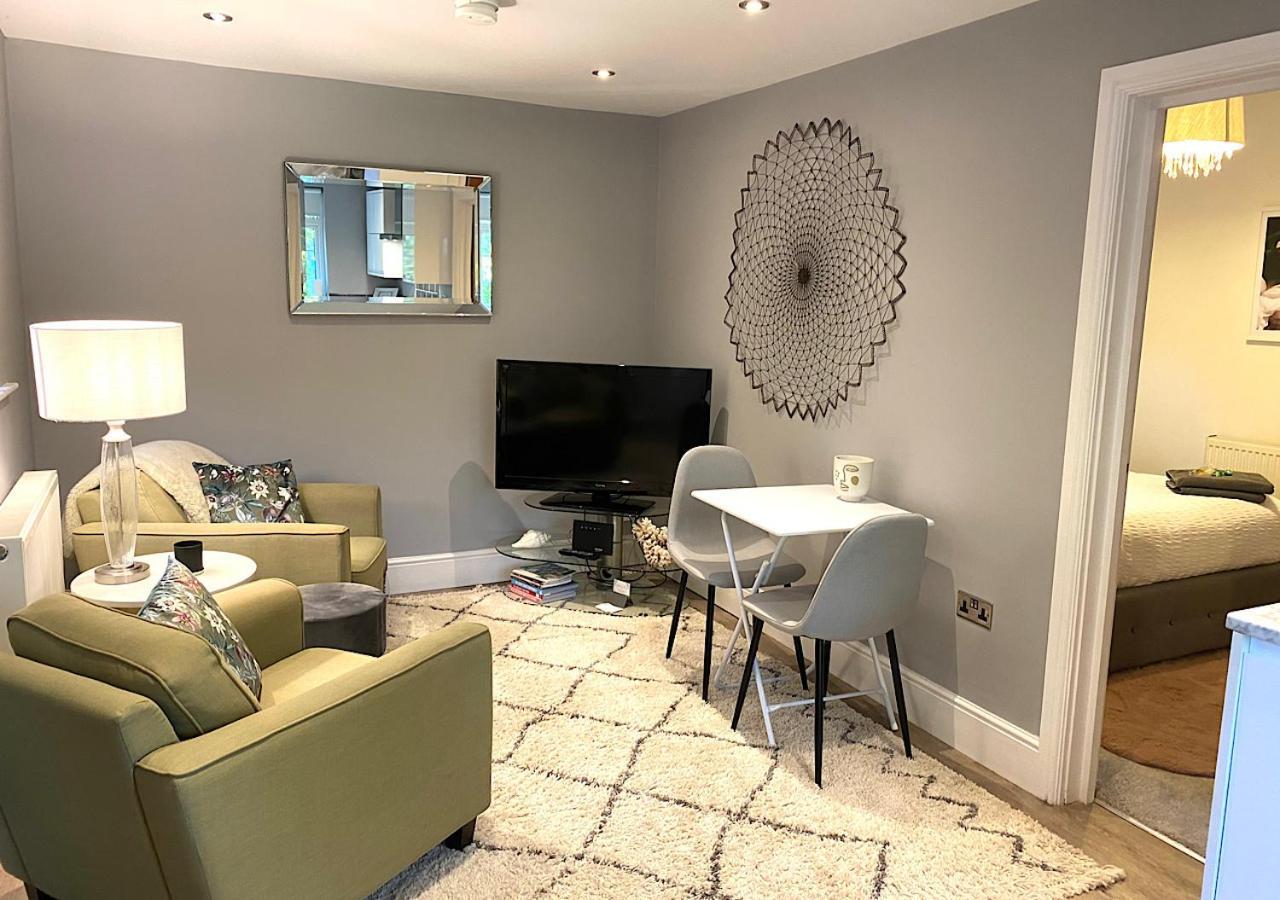 The Lodge Chester - Luxury Apartment For Two, With Free Parking! Hough Green Eksteriør bilde